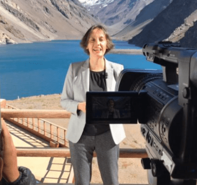 Alejandra Urrutia entrevista outdoors e1713948571670